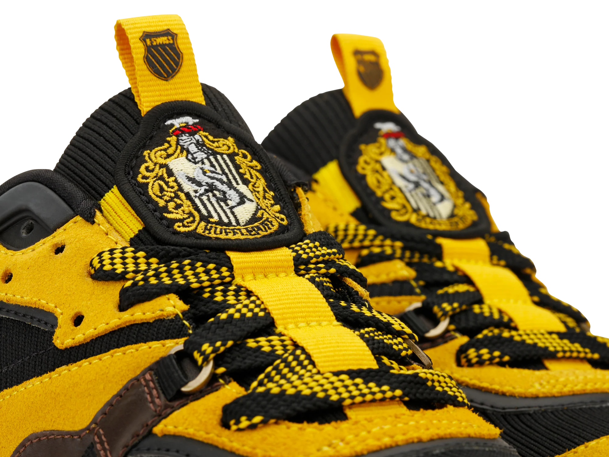 06775-913-M | MENS HARRY POTTER X K-SWISS - CR-TERRATI | HUFFLEPUFF - Image 4