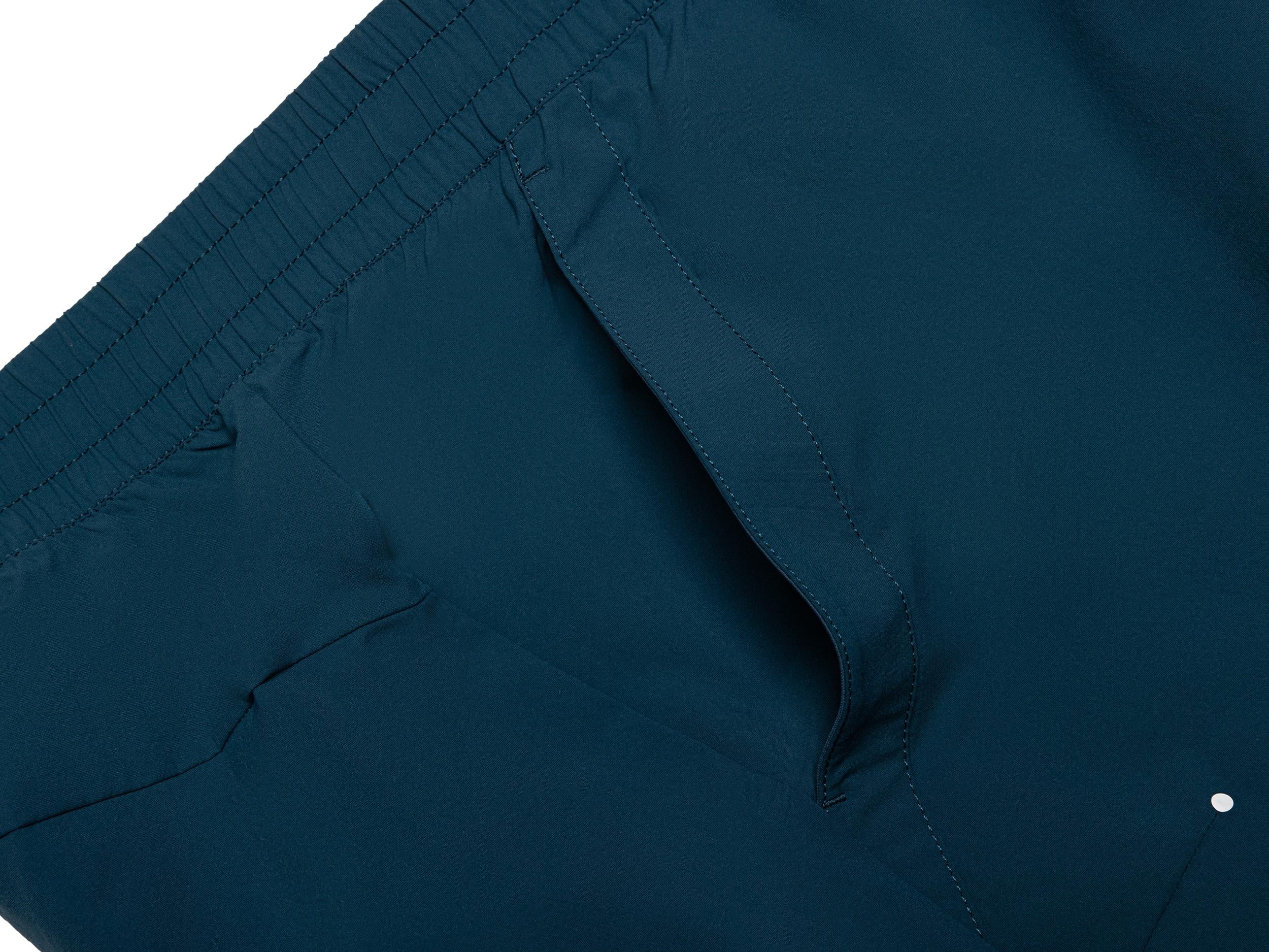 1011621-407 | RUBLEV AO SHORTS | STARGAZER - Image 3