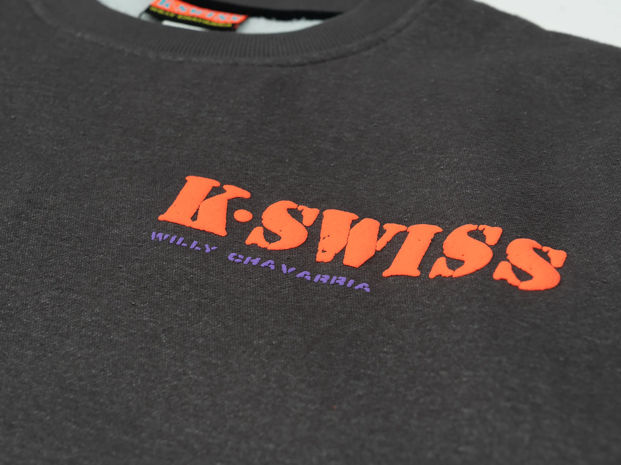 104362-031 | WILLY XL CREWNECK | BLACK POWER - Image 4